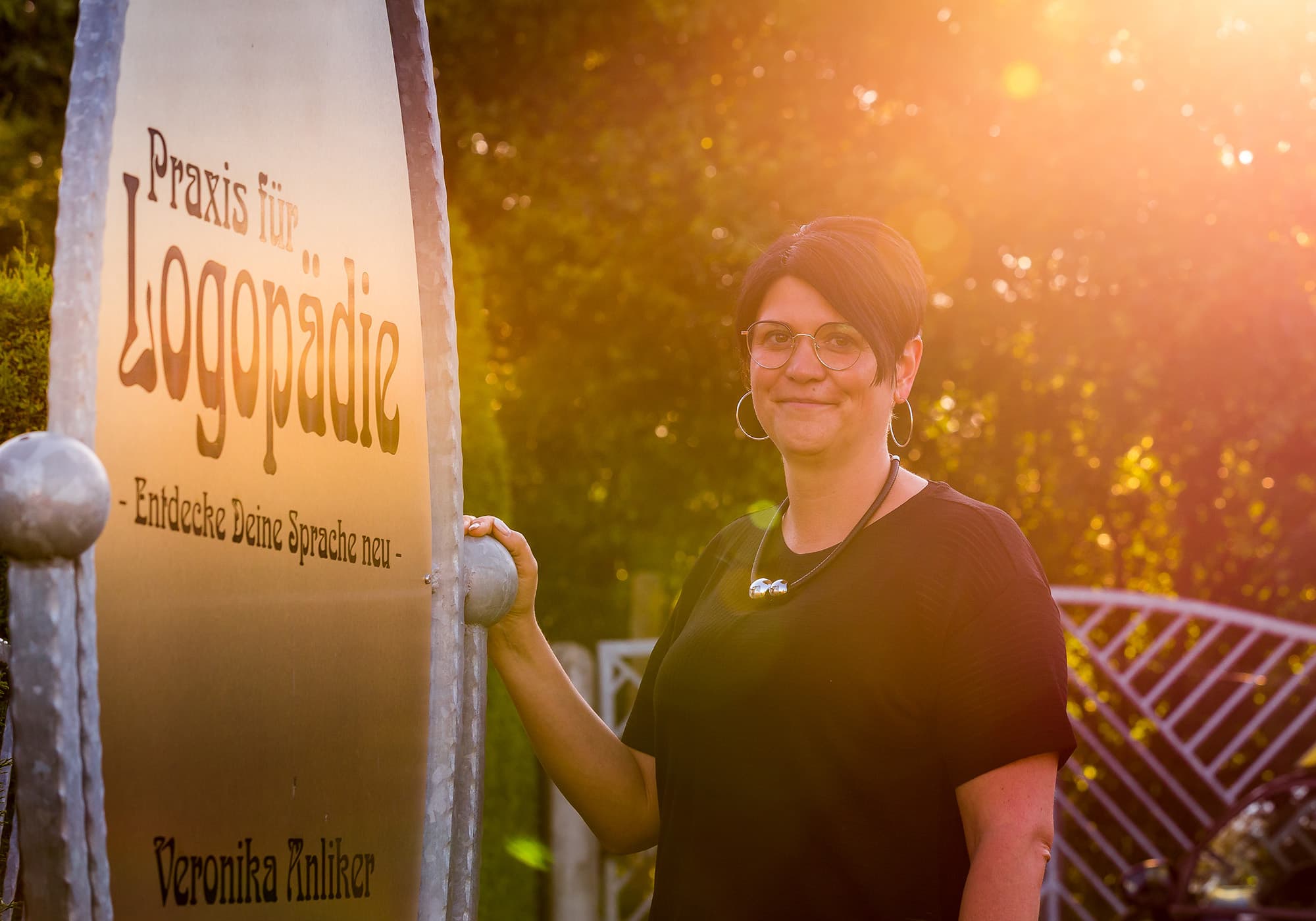 corporate design beispiele - firmenschild