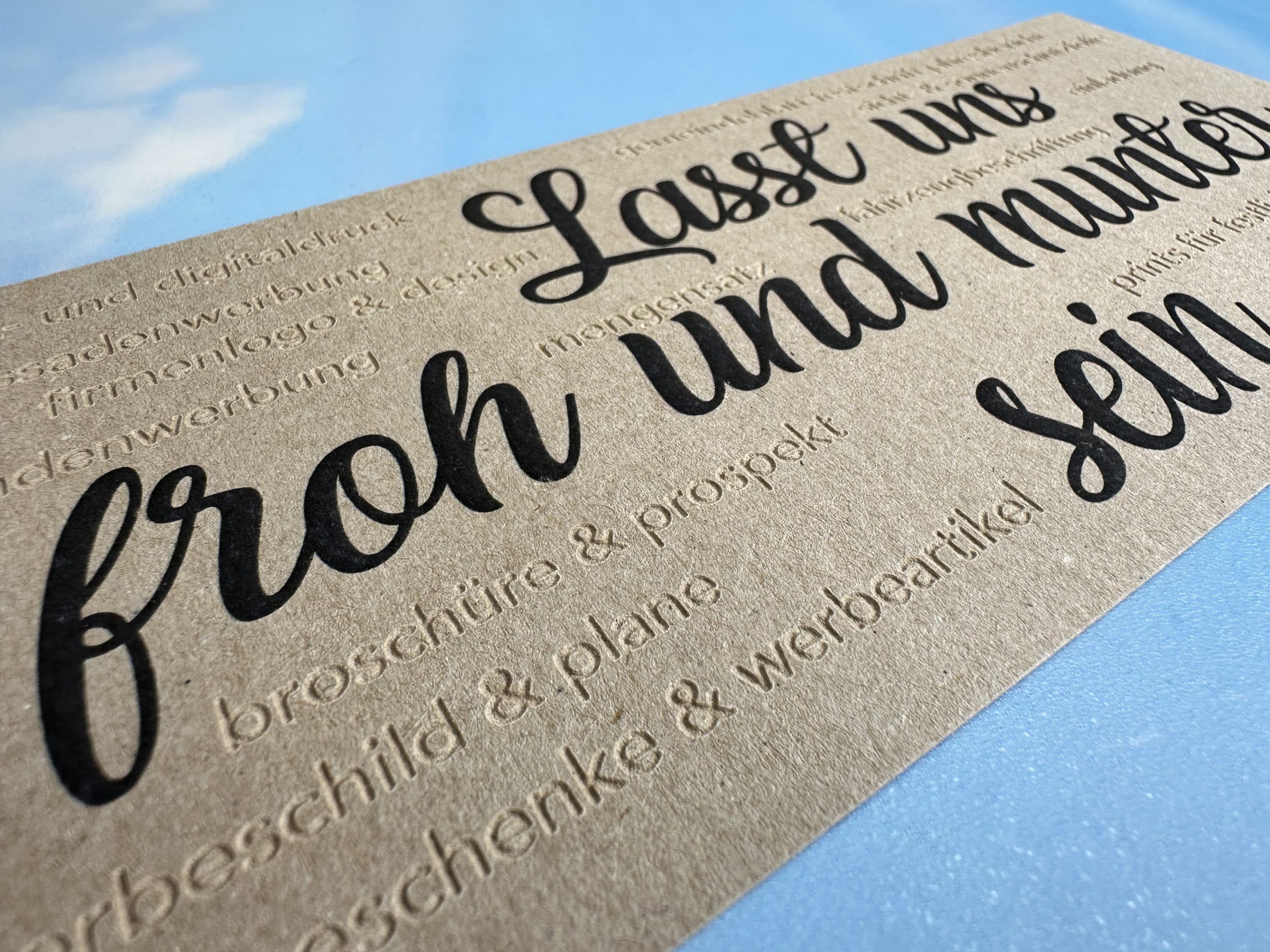 Weihnachtskarte Firmen mit gelaserten Schriftzügen