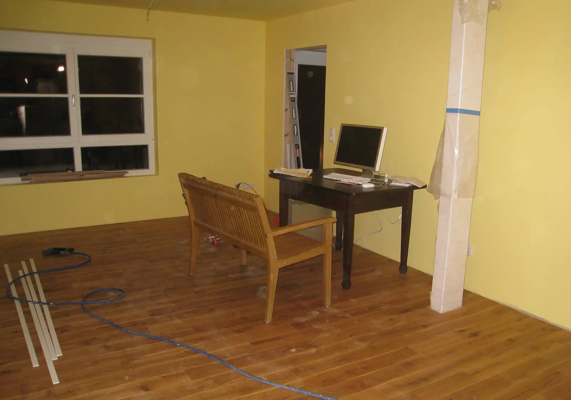 Büro auf der Baustelle für Kundentermine und einem Wiedererkennungswert der bleibt